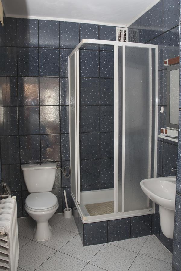 Apartament I Pokoje Aura Dom Wczasowy Darlowko Esterno foto