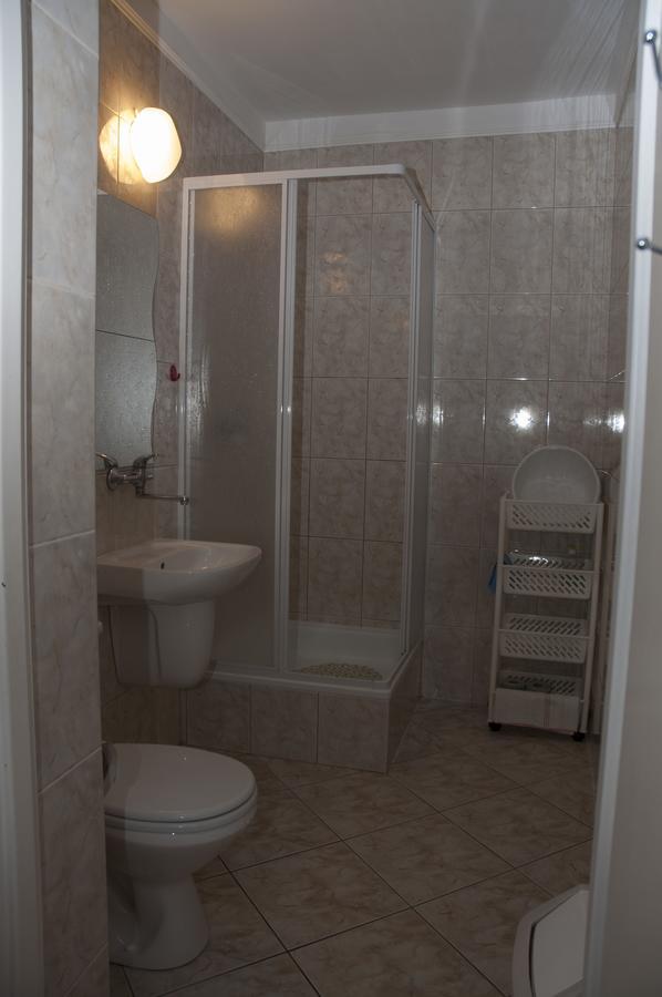 Apartament I Pokoje Aura Dom Wczasowy Darlowko Esterno foto